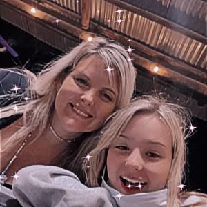 Meet your Posher, Jenny